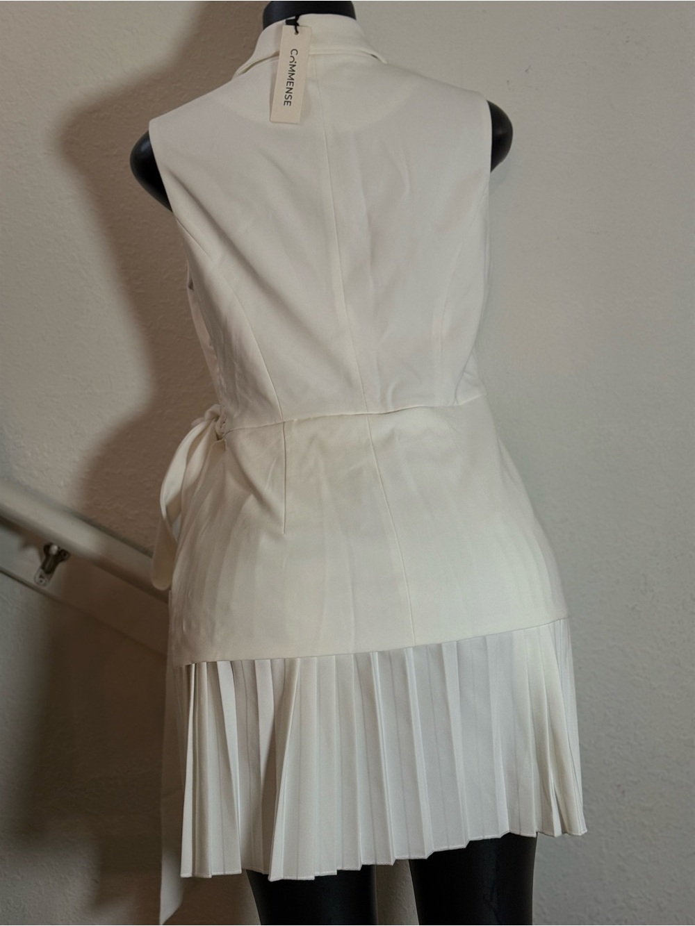 Commense Cream Sleeveless Wrap Blazer Dress with Pleated Skirt - Picture 5 of 7